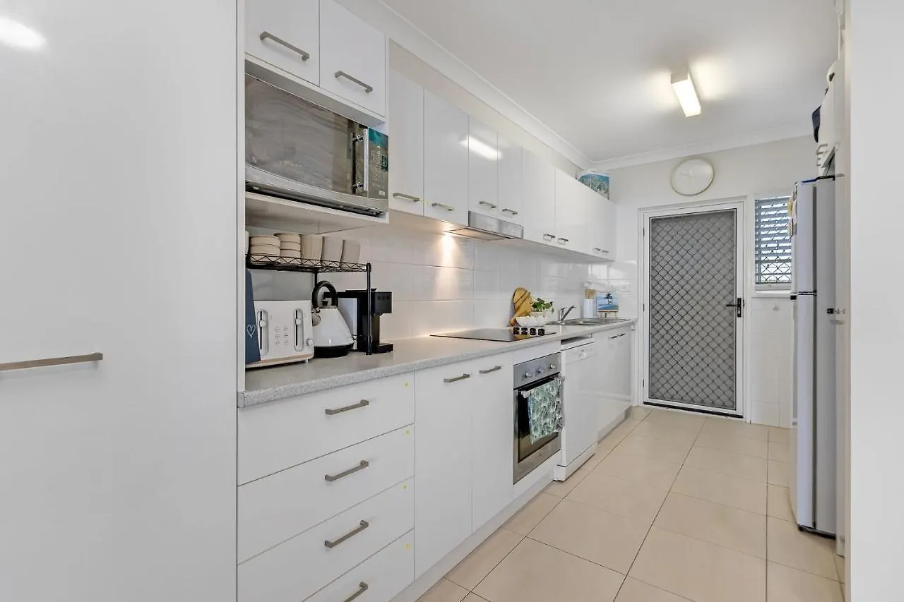 Longbeach Unit 12 Apartment Gold Coast