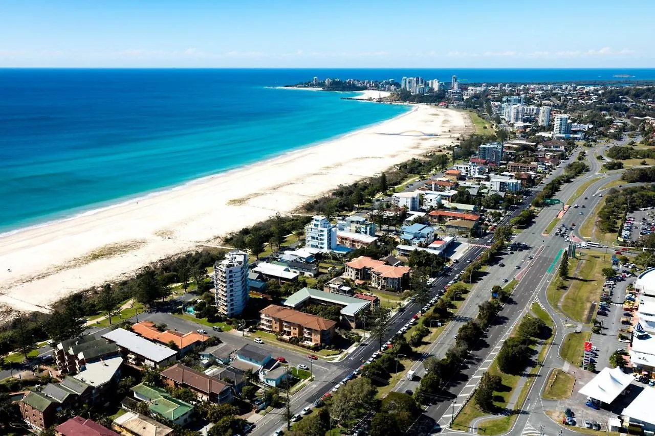 Longbeach Unit 12 Apartment Gold Coast Australia