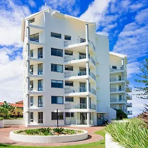 Aparthotel Oceanside - Absolute Beachfront, Gold Coast